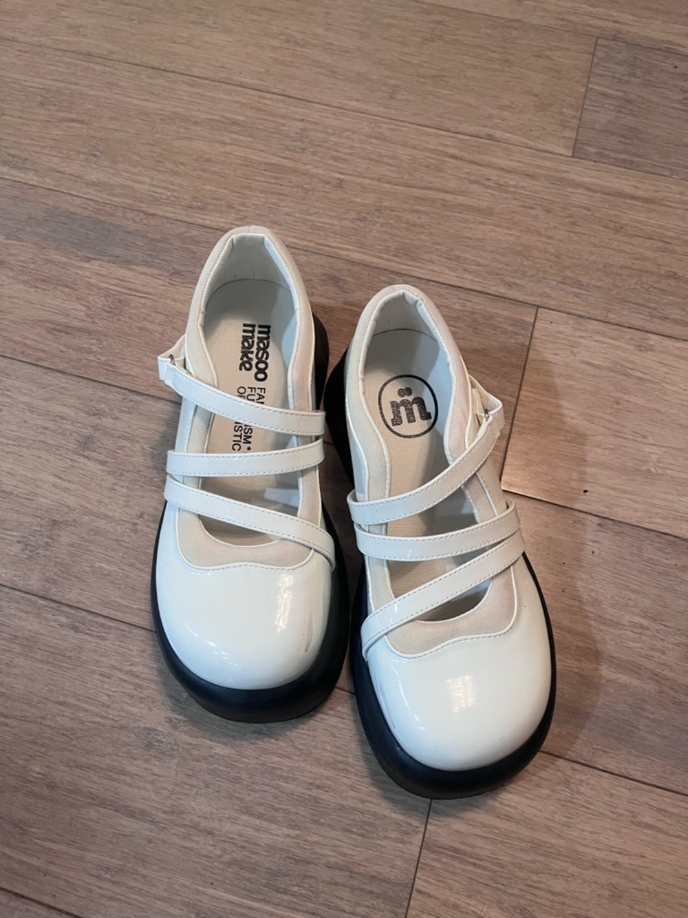 White Mary Jane Shoes with Cross Straps